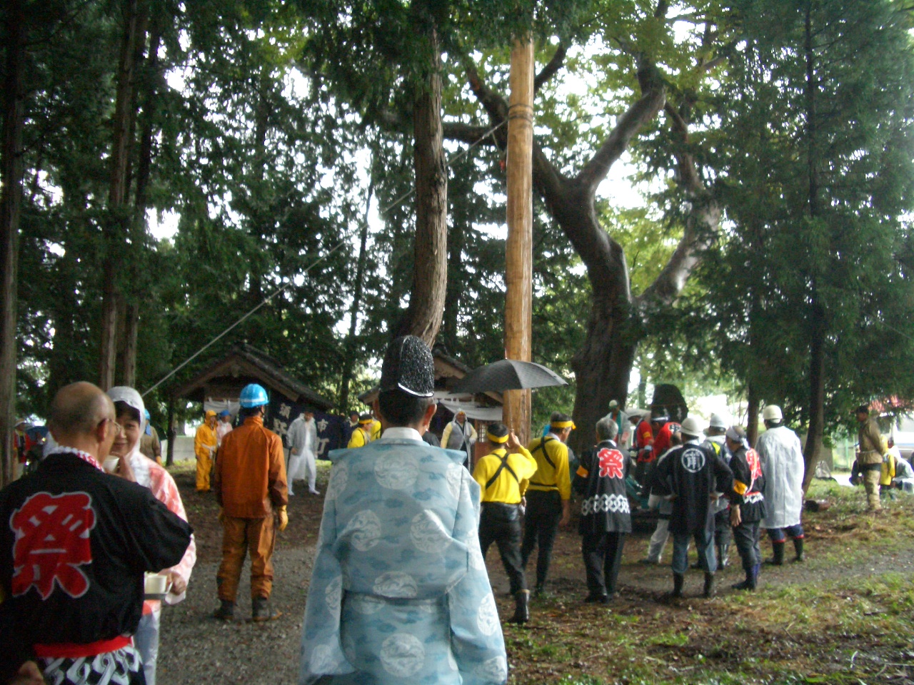 椚原豊守神社の御柱祭