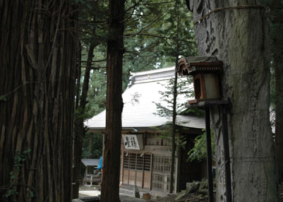 亀倉神社